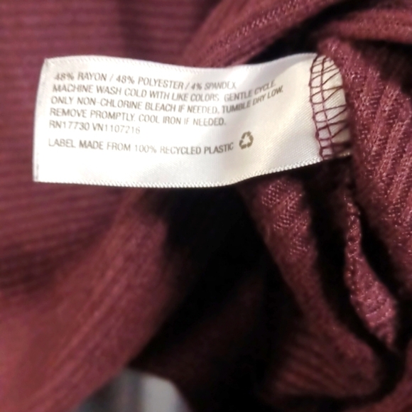 🙋A New Day burgundy sweater S M - Picture 3 of 5